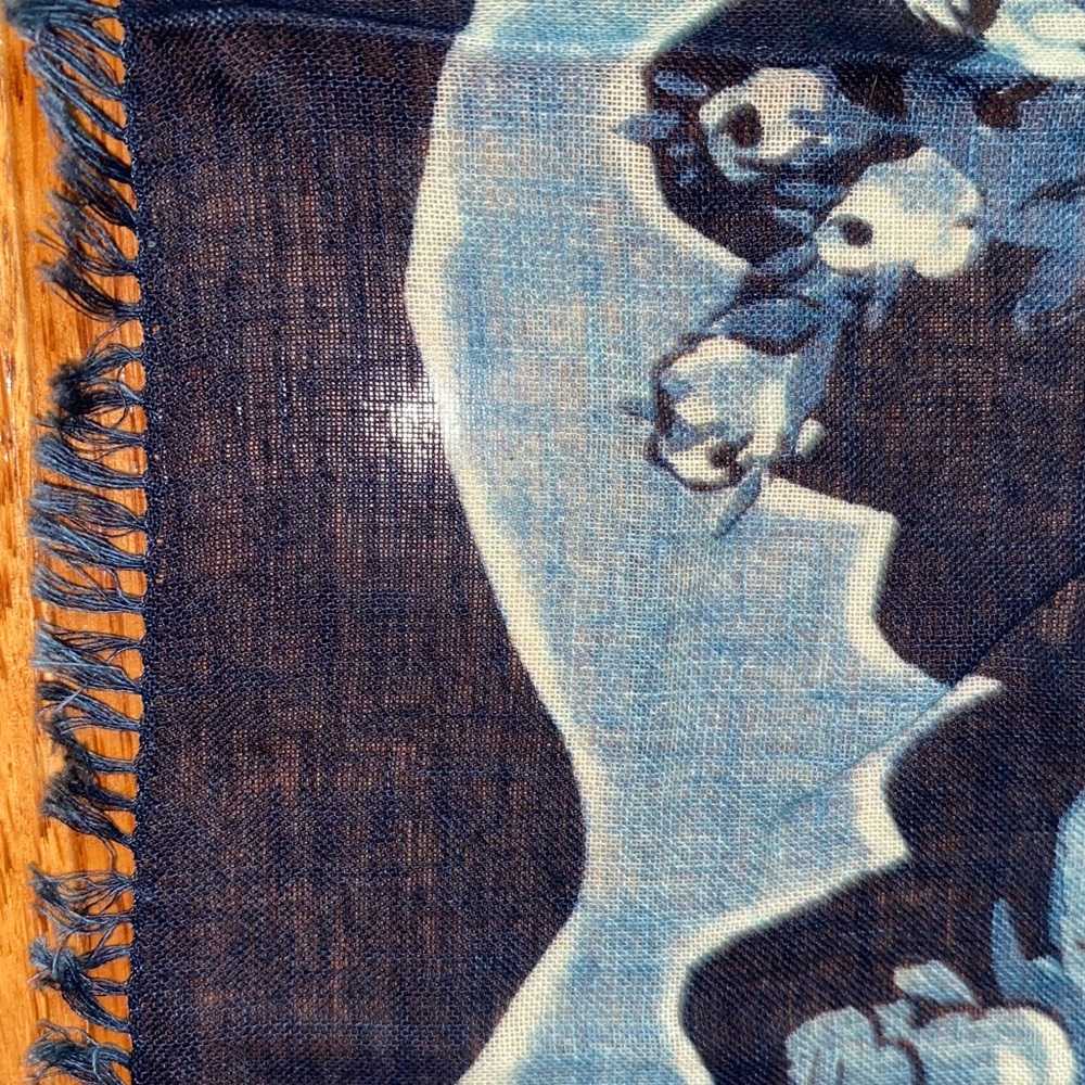 45R 45RPM Japan $348 Indigo Hand Printed Floral 42” Scarf Furoshiki NWOT - Picture 5 of 10